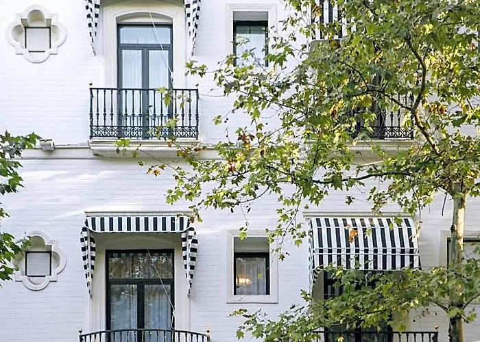 Petit Palace Puerta De Triana