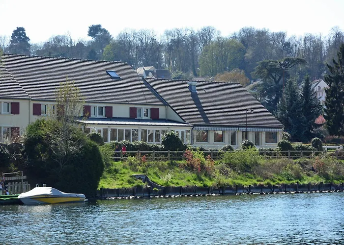 Logis Hotel Restaurant des Lacs Paris Sud