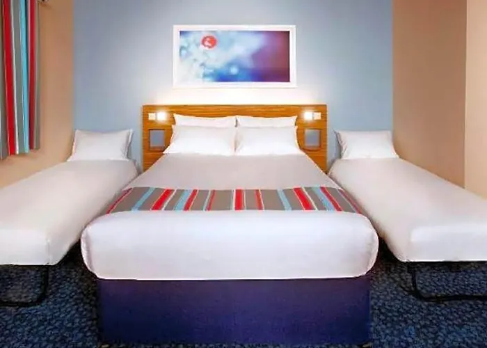 Travelodge Birmingham Yardley Marston Green