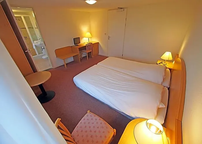 Hotel Bos en Duinzicht Nes 
