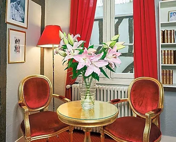 Logis Hotel Du Theatre