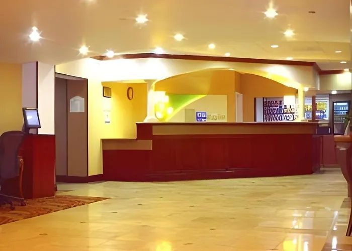 Garden Plaza Hotel Saddle Brook