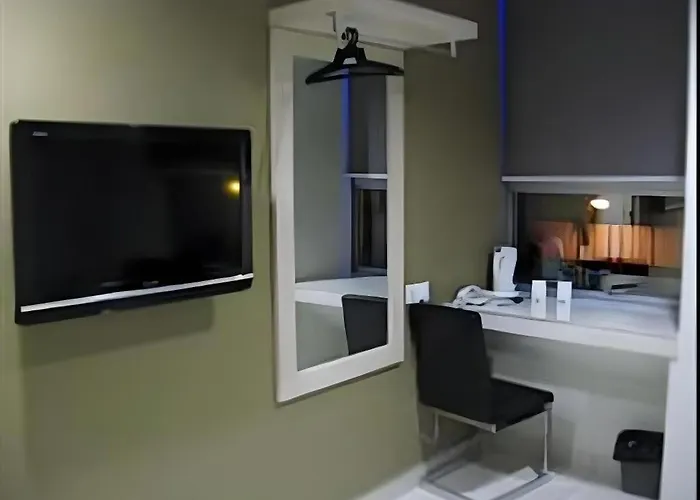 Hii-5 Hotel Kota Kinabalu