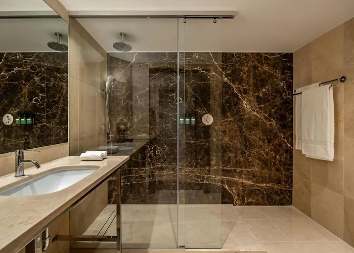 Crowne Plaza Porto By Ihg