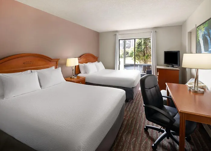 Ramada By Wyndham Campbell River