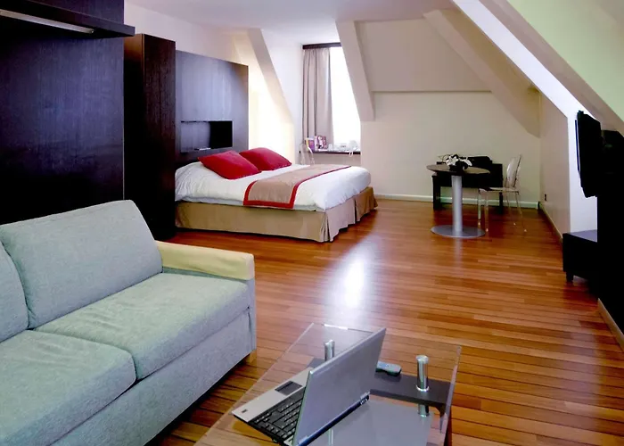 Mercure Abbeville Centre - Porte De La Baie De Somme