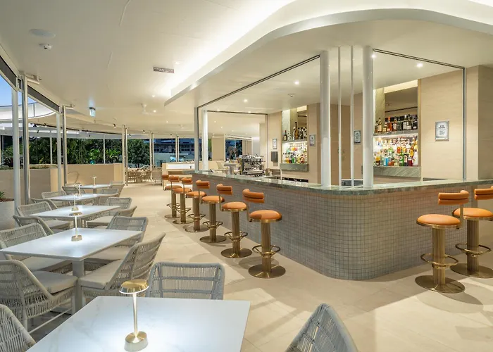 Hotel Doubletree By Hilton Cairns
