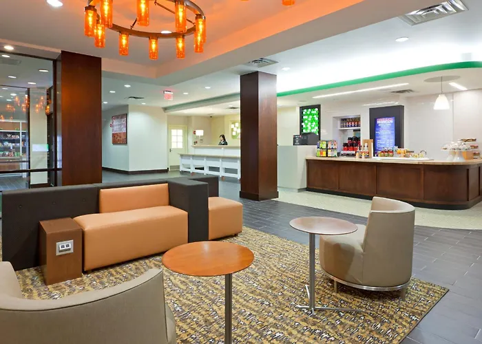 Holiday Inn Clark - Newark By Ihg