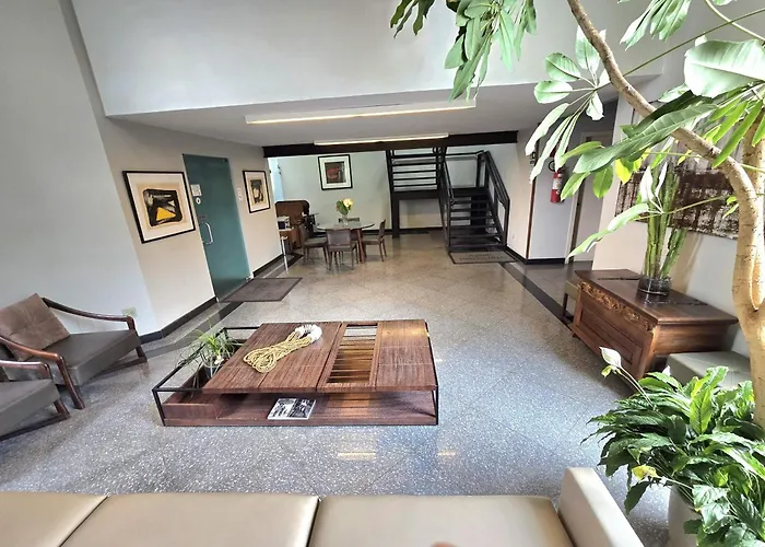 Via Contorno Hotel