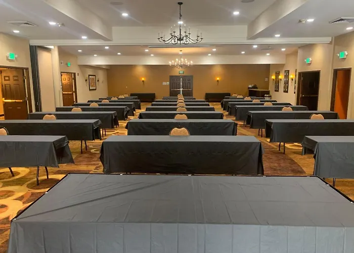 Holiday Inn - Pleasanton By Ihg