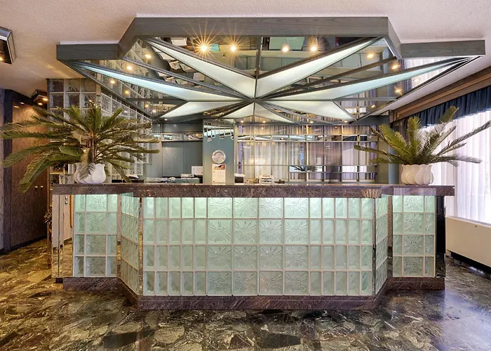 Xenophon Hotel