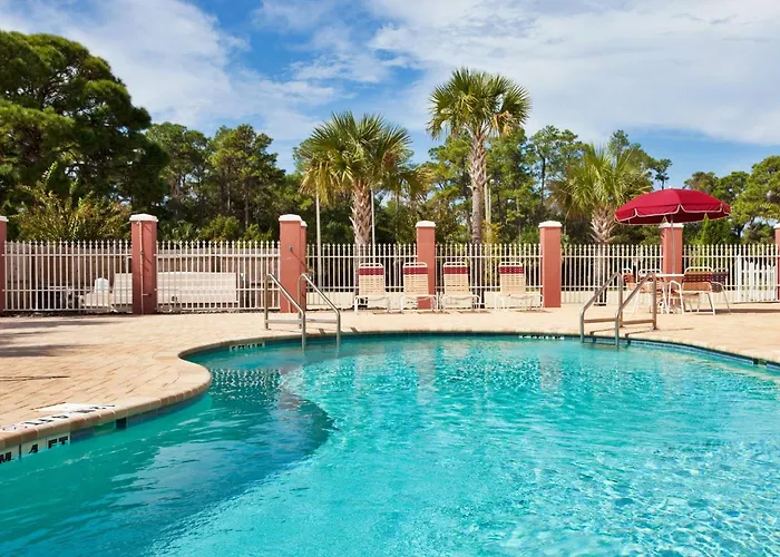 Holiday Inn Express & Suites Port Richey By Ihg