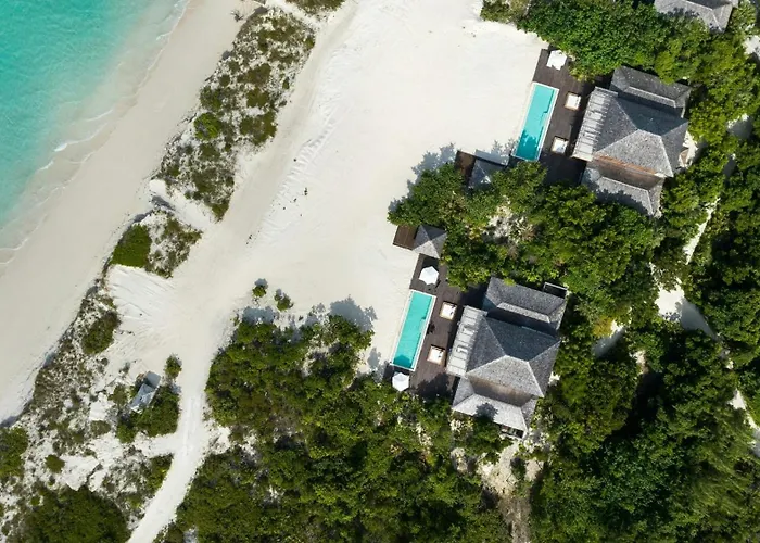 Como Parrot Cay