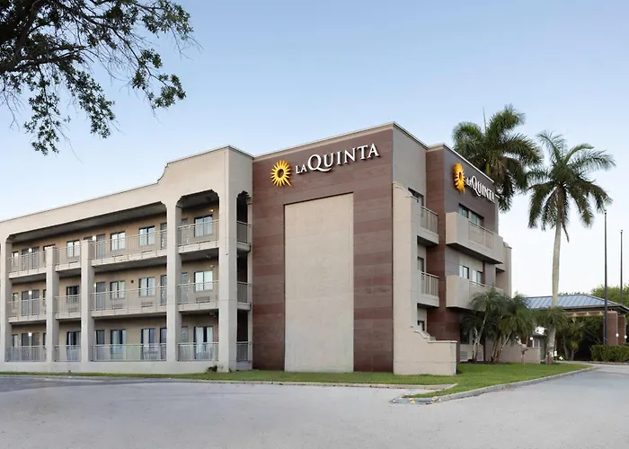 La Quinta By Wyndham Ft. Myers - Sanibel Gateway