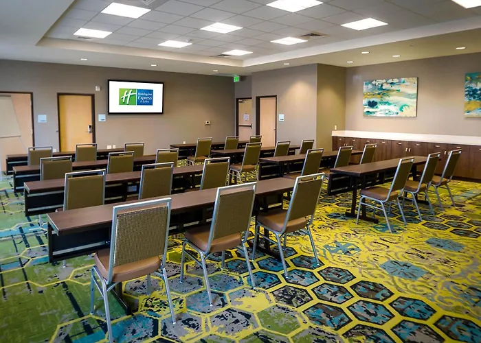 Holiday Inn Express & Suites Salt Lake City South-Murray By Ihg