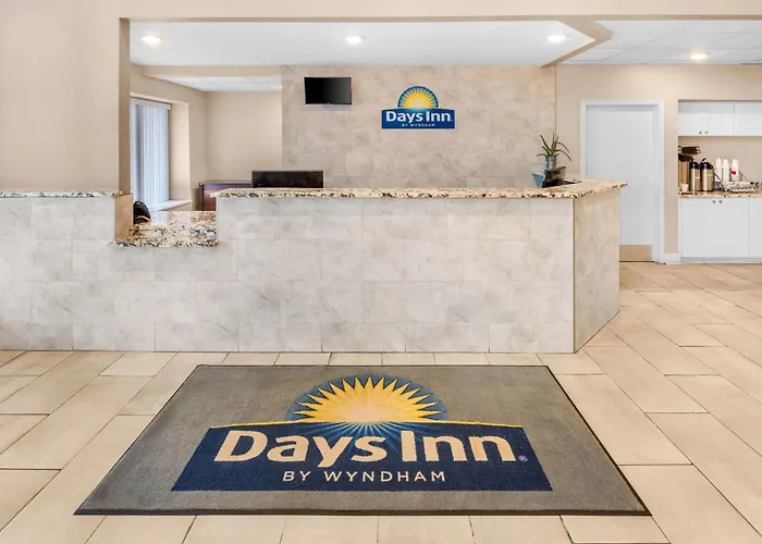Days Inn By Wyndham East Airport