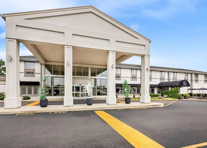 Days Inn By Wyndham East Airport