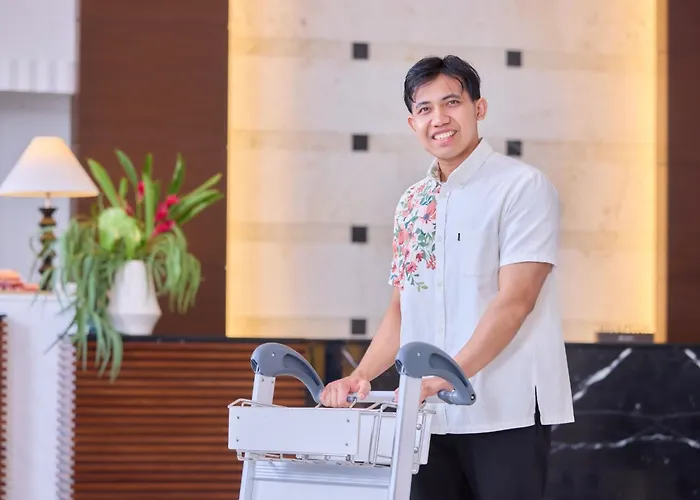 Ala Mahaina Condo Hotel