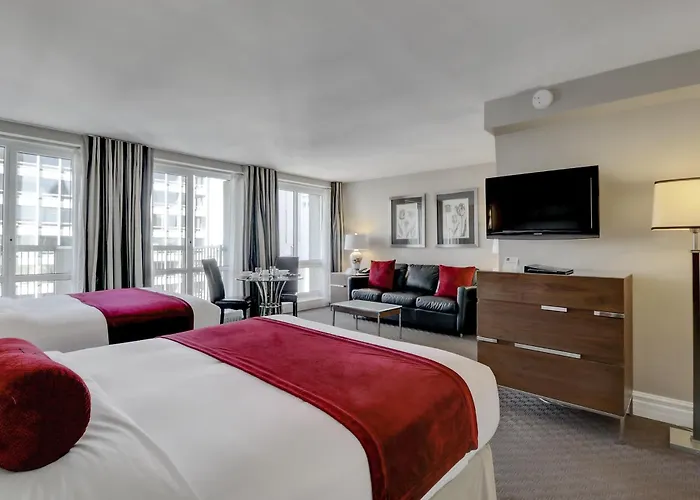 Le Cantlie Suites