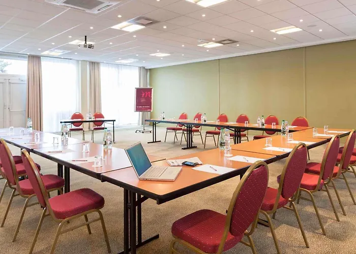 Mercure Paris Le Bourget Aeroport Le Blanc-Mesnil
