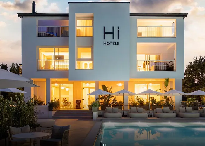 Hi Hotels Sirmione - Heated Lakeview Pool