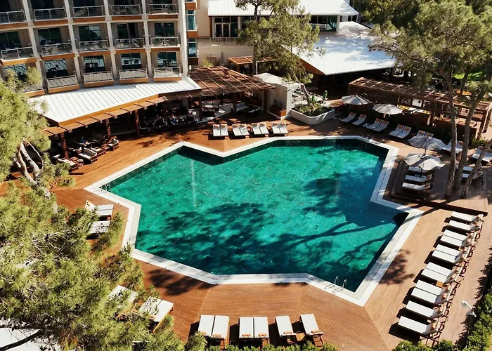 Rixos Sungate - The Land Of Legends Access