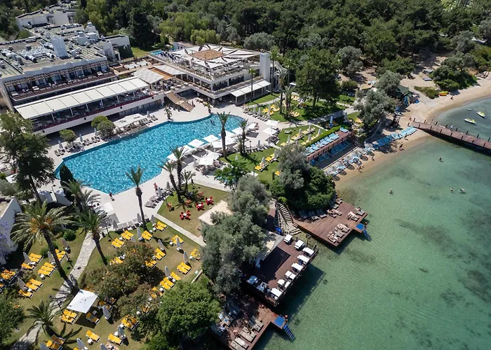 Doubletree By Hilton Bodrum Isil Club Ultra All-Inclusive Resort Torba