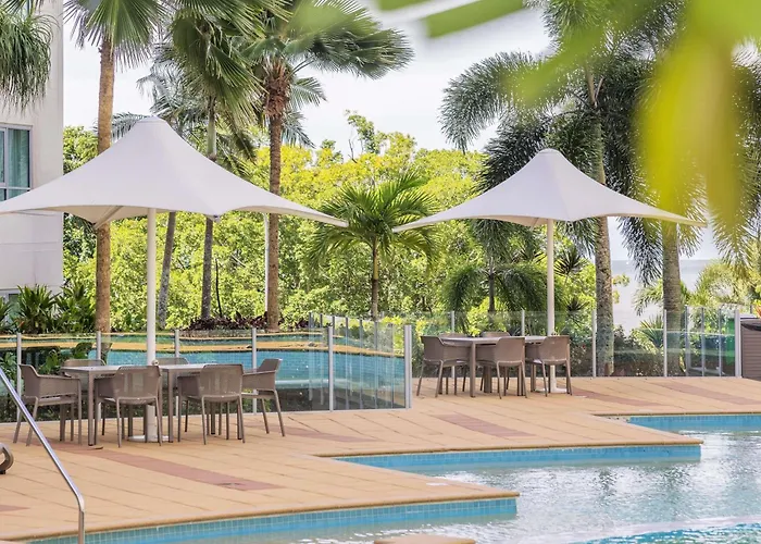 Hotel Mantra Trilogy Cairns