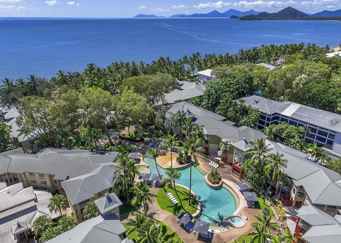 Hotel Mantra Amphora Palm Cove