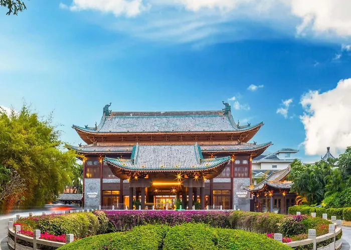 Swissotel & Spa Sanya Yalong Bay Enjoy A 20-Minute Massage Session