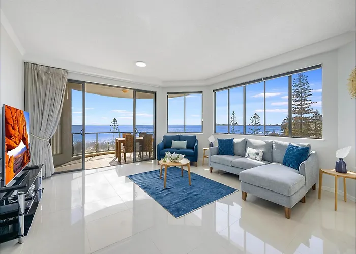 Meridian Alex Beach Apartments