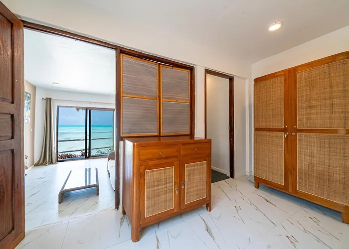 Salt & Coral Hotel And Restaurant Jambiani 