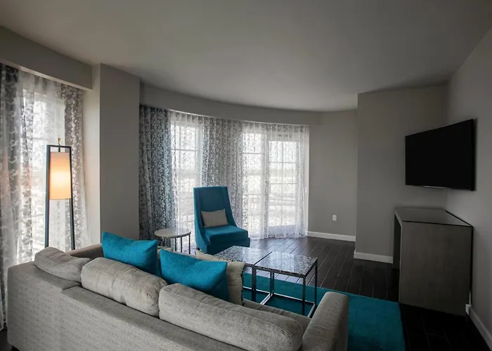 Wyndham Grand Jupiter At Harbourside Place