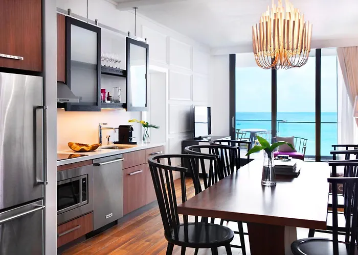 Kimpton Seafire Resort + Spa By Ihg West Bay