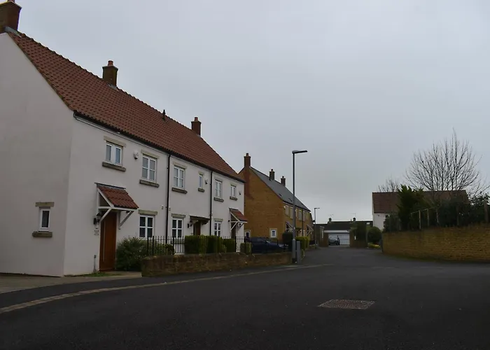 Hollies Hotel