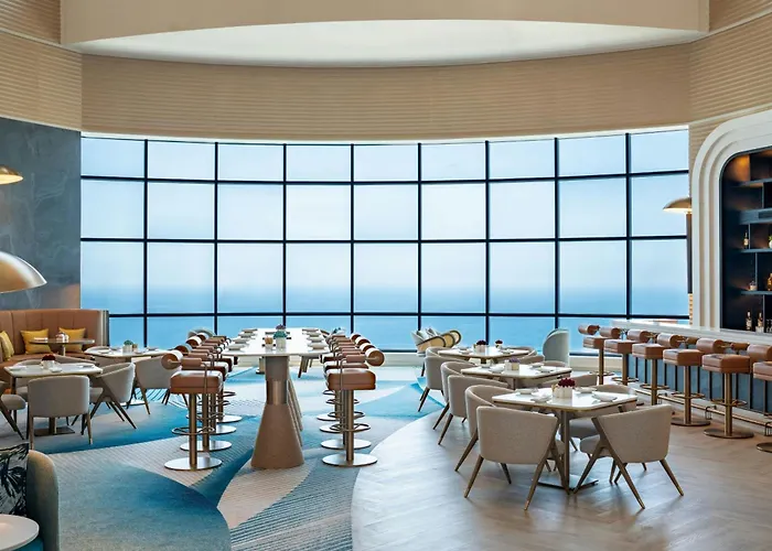 Le Meridien Al Aqah Beach Resort