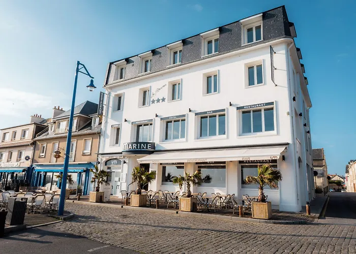 Hotel De La Marine Port-en-Bessin-Huppain