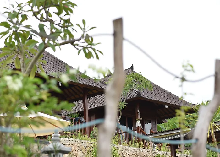 Sunday Huts Lembongan