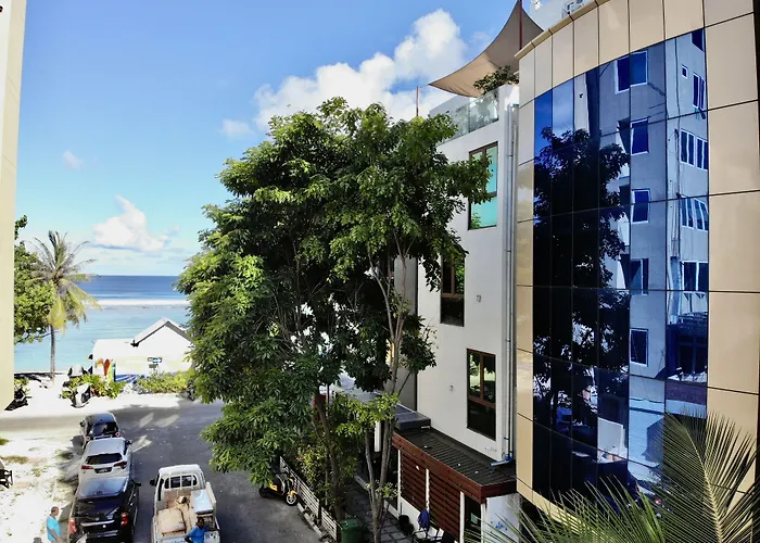 Turquoise Residence By Ui