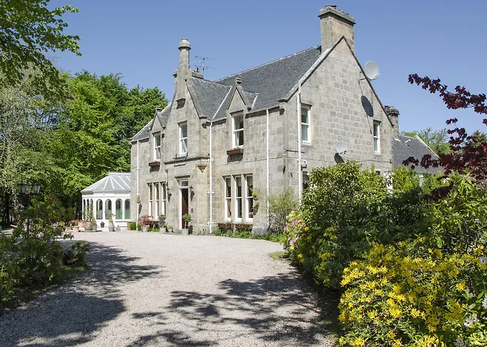 Ravenscourt House, Guest House