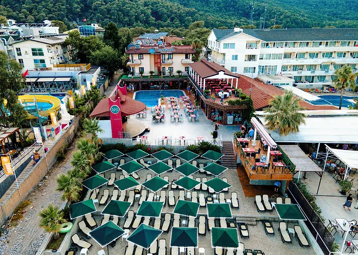 Aleria Belport Beach