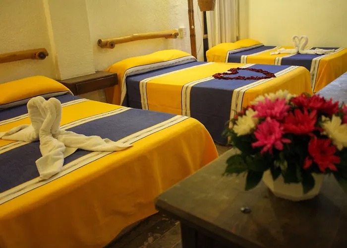 Hotel Corona Zihua