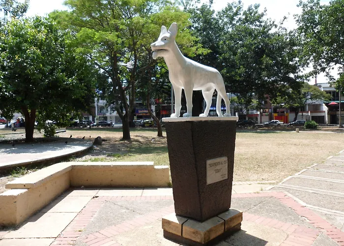 Toscana Plaza