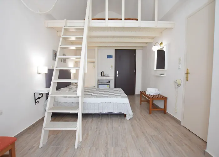 Rodakas Hotel Akrotírion