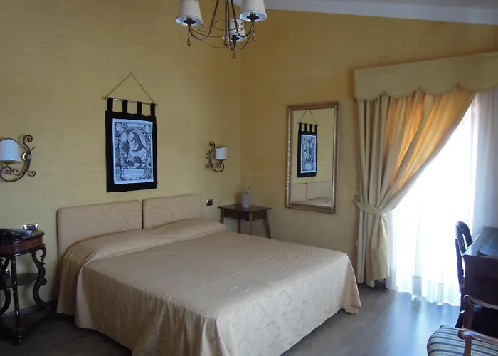 Sant'Agostino Guest Rooms Paola
