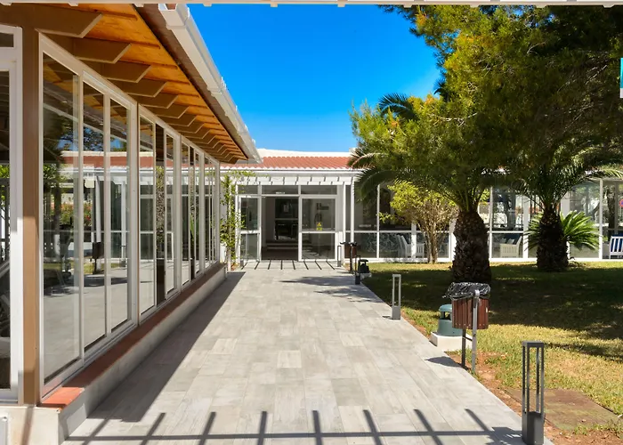 Aparthotel Vibra Club Maritim Sant Antoni de Portmany