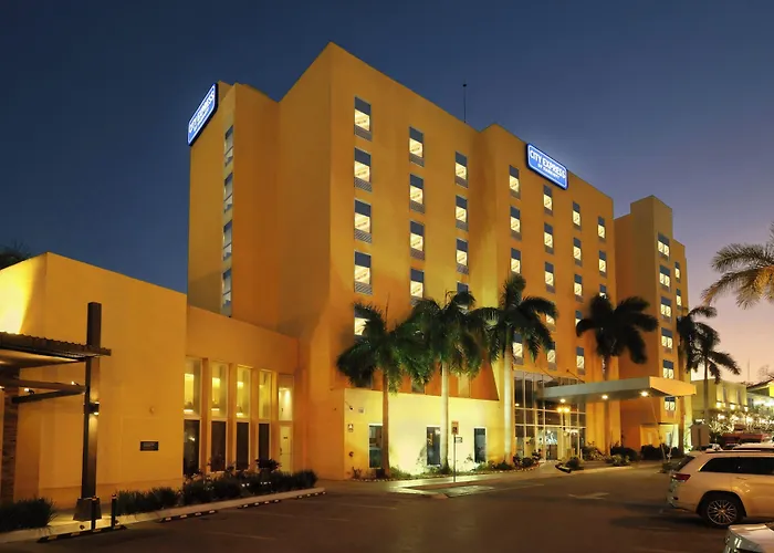 City Express By Marriott Tampico