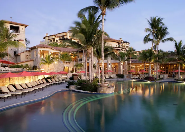 Hacienda Beach Club&Residences