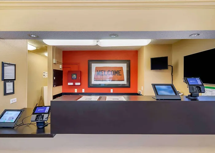 Extended Stay America Select Suites - Tampa - North Airport