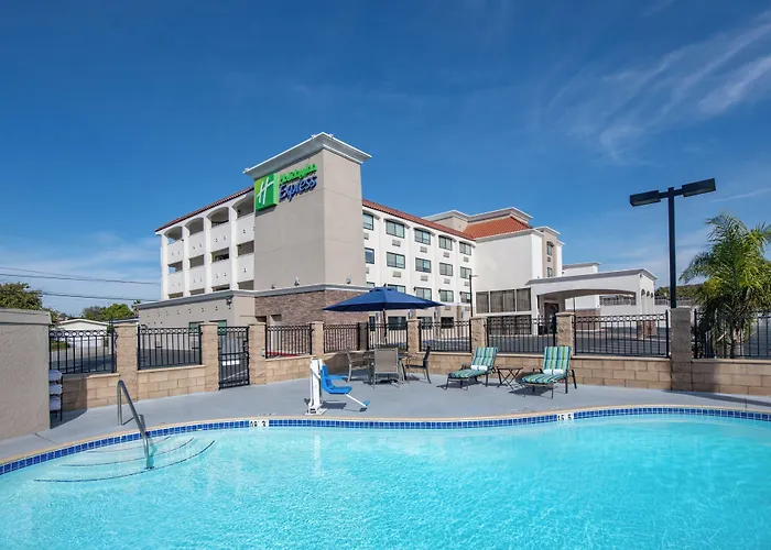 Holiday Inn Express San Diego South - National City By Ihg